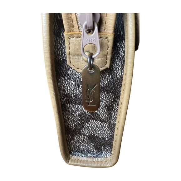 Vintage Yves Saint Laurent Giraffe Print Clutch/Pouch - Picture 10 of 10